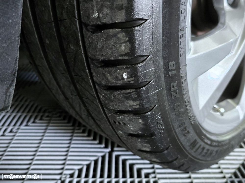 Audi A4 Avant 35 TDI S line S tronic - 47