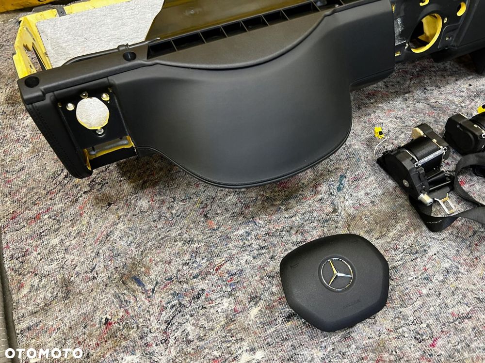 DESKA KOKPIT SKÓRA PASY PODUSZKI AIRBAG MERCEDES G63 AMG W463 LIFT LHD - 14
