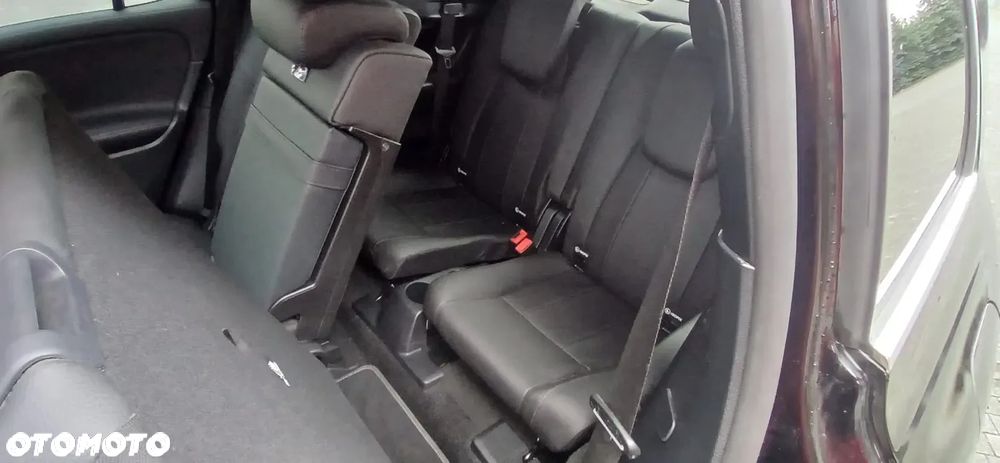 Mercedes-Benz GLB 200 d 8G-DCT Style - 11