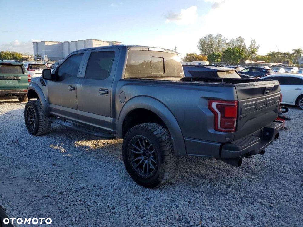 Ford F150 - 3
