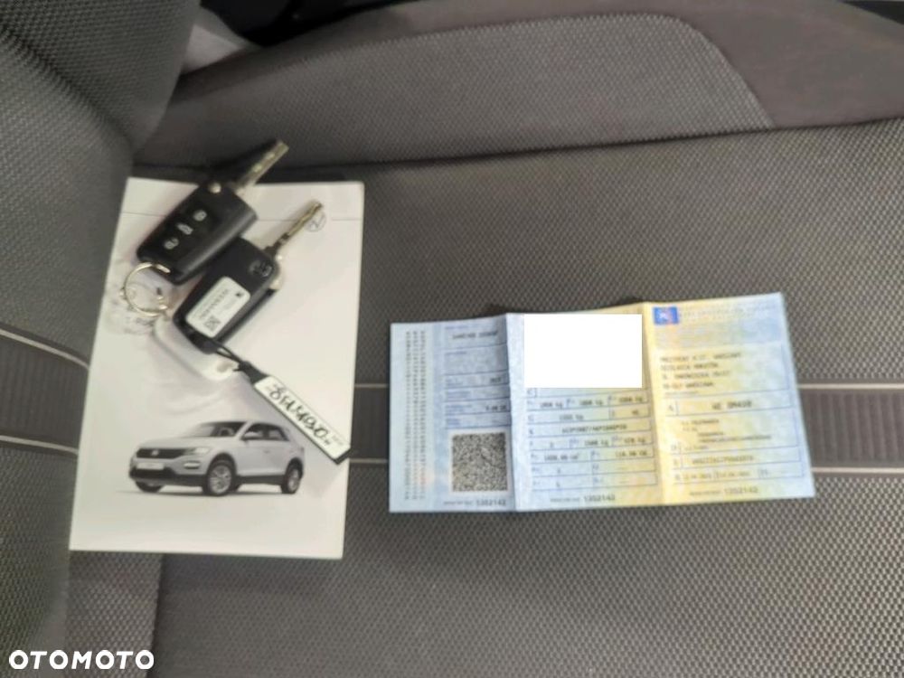 Volkswagen T-Roc 1.5 TSI Life - 23