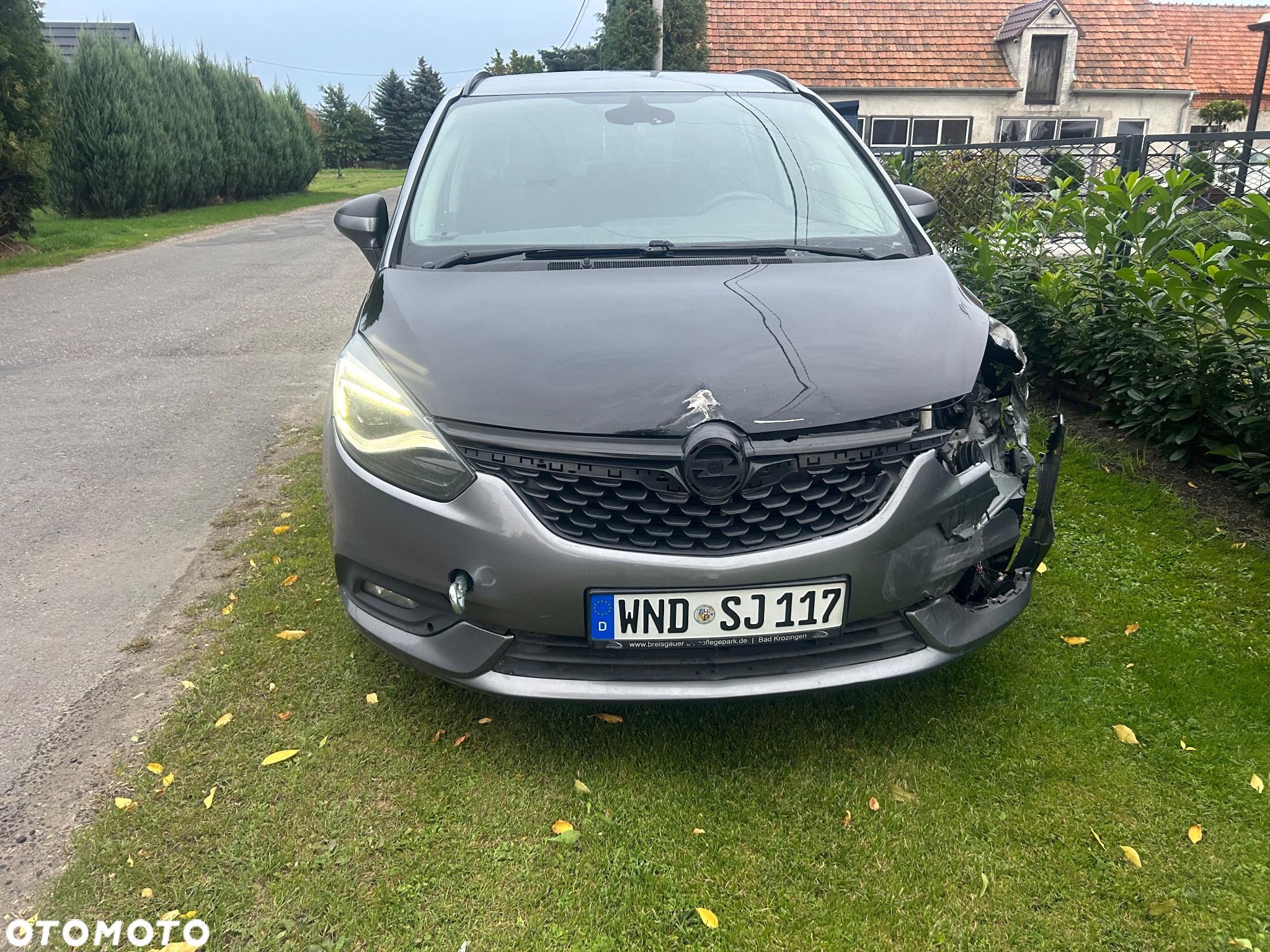 Opel Zafira 2.0 D (CDTI) Automatik Innovation - 2
