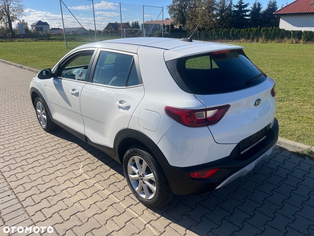 Kia Stonic - 13