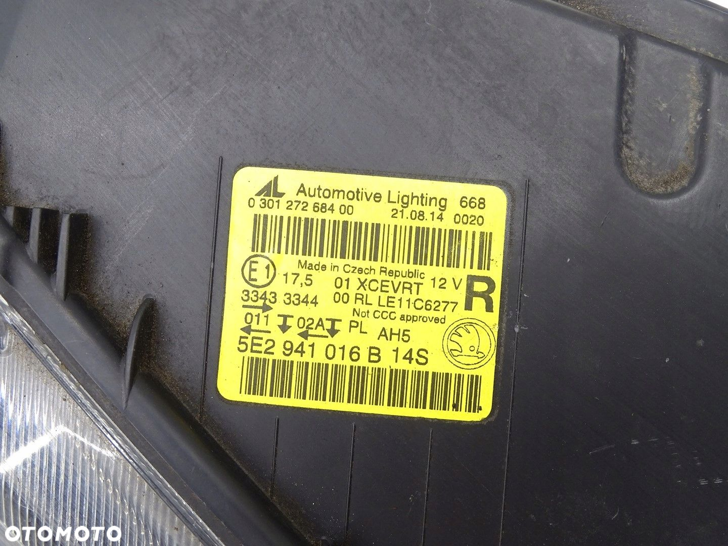 LAMPA BI-XENON PRAWY PRZÓD PRAWA PRZEDNIA SKODA OCTAVIA III 5E 5E2941016B - 7