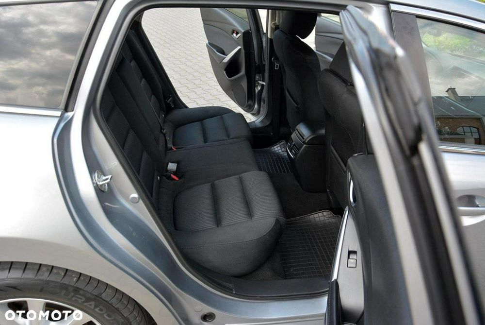 Mazda 6 2.0 Kombi SKYACTIV-G Business-Line - 15