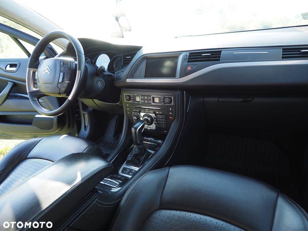 Citroën C5 3.0 HDi V6 Exclusive Equilibre Navi - 21