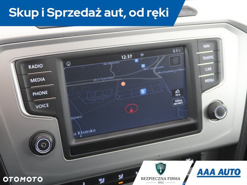 Volkswagen Passat Variant - 15