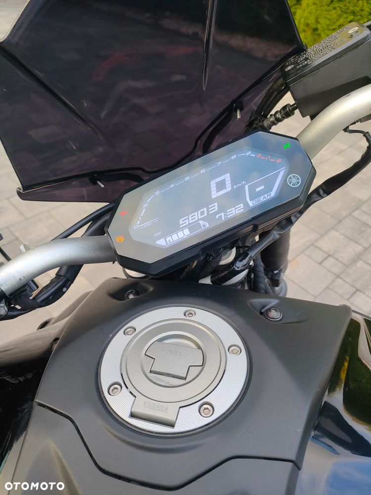 Yamaha MT - 5