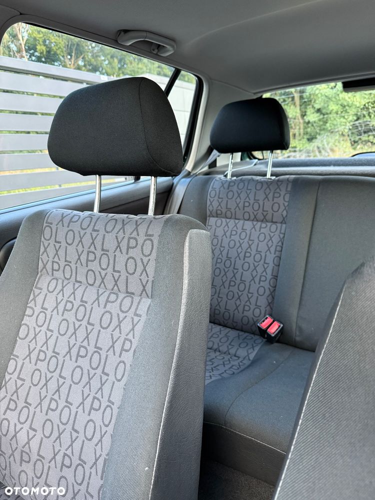 Volkswagen Polo 1.4 Comfortline - 13