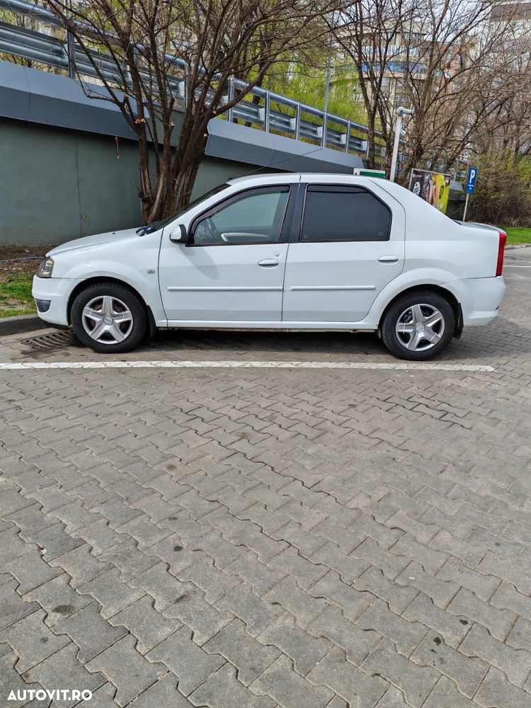 Dacia Logan - 8