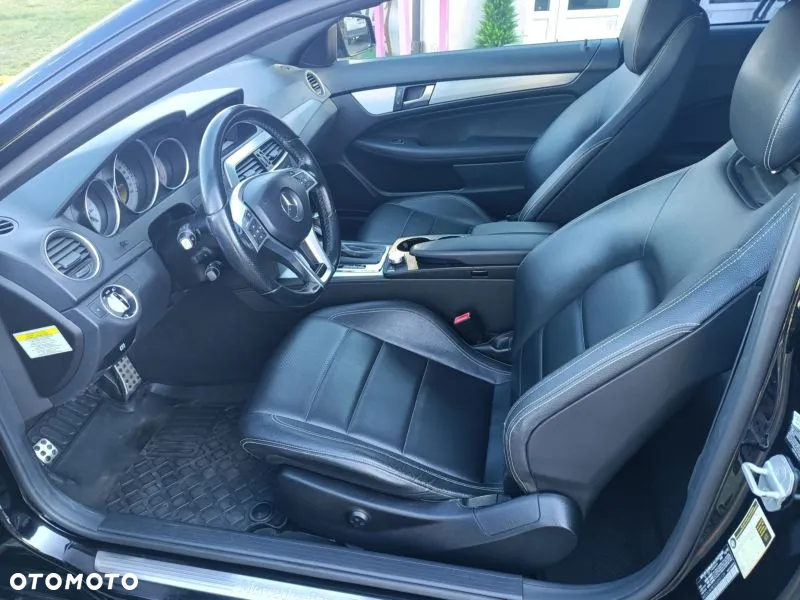 Mercedes-Benz Klasa C 250 Coupe Sport 7G-TRONIC - 3