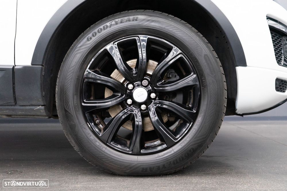 Land Rover Range Rover Evoque 2.0 TD4 SE Dynamic Auto - 8