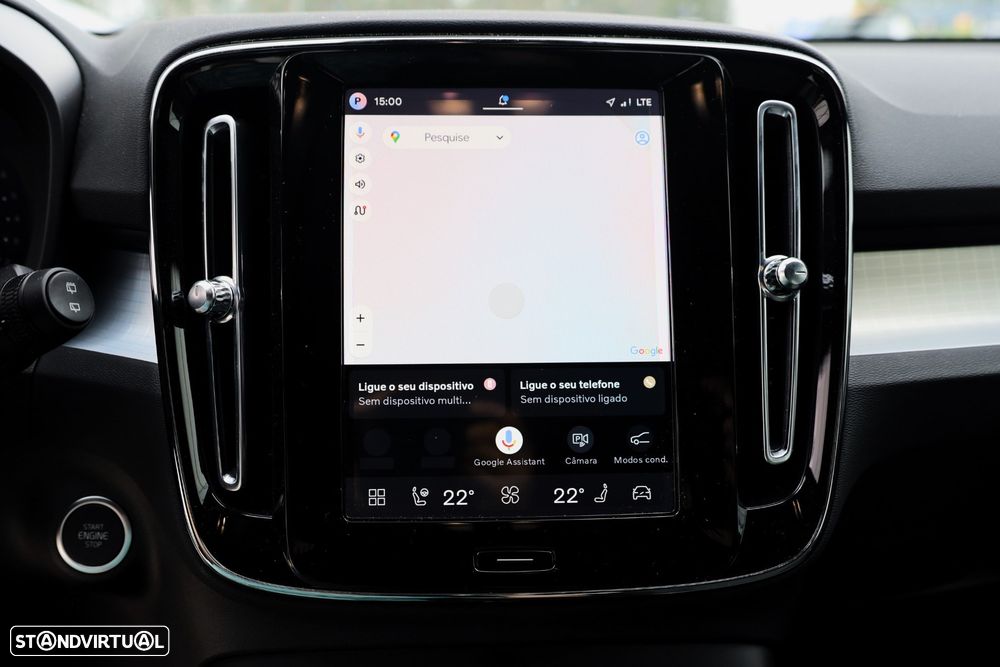 Volvo XC 40 2.0 B3 Plus Dark - 21