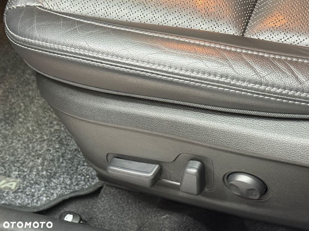 Hyundai Kona 1.6 T-GDI DCT 4WD Premium - 19