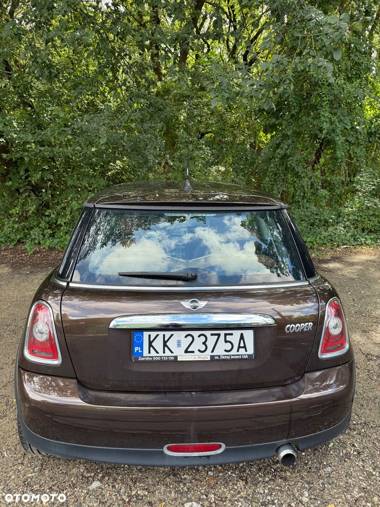 MINI Cooper 50 Mayfair - 3