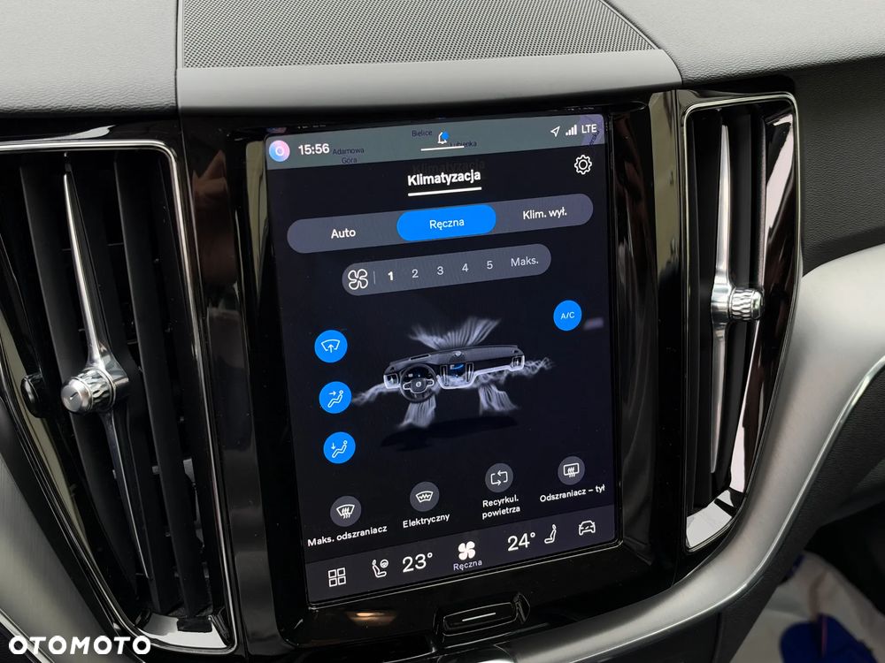 Volvo XC 60 B4 B Momentum Pro - 18