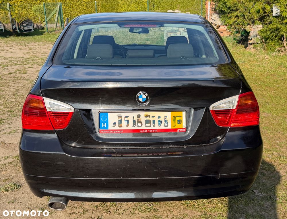 BMW Seria 3 - 16
