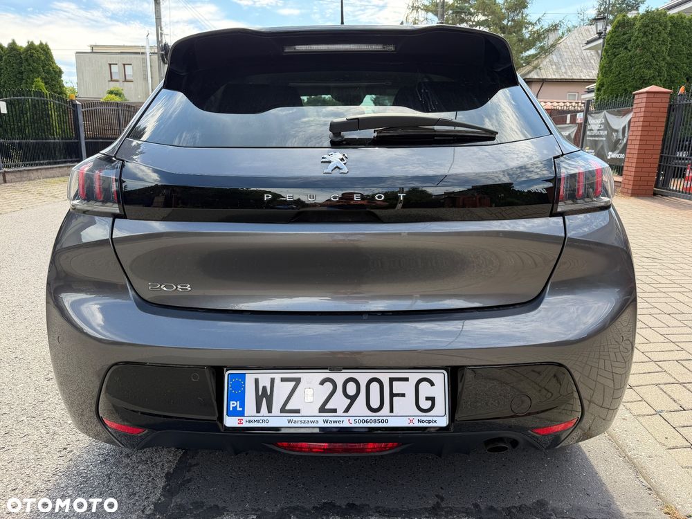 Peugeot 208 - 6