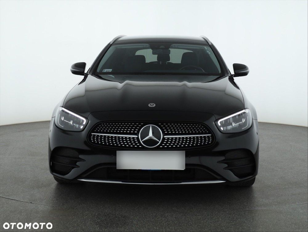 Mercedes-Benz Klasa E 220 d 4-Matic Avantgarde - 2