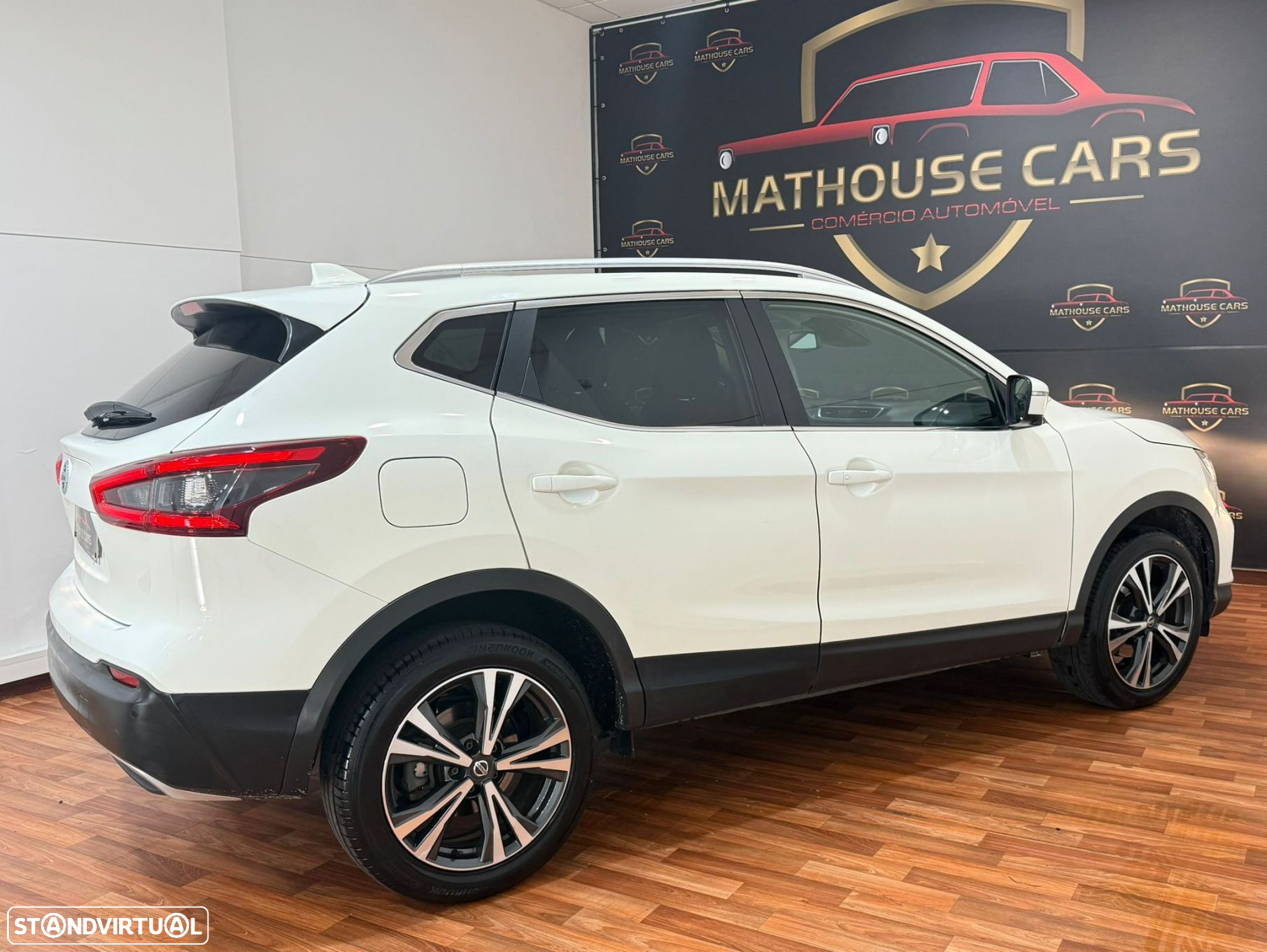 Nissan Qashqai 1.5 dCi Tekna - 4