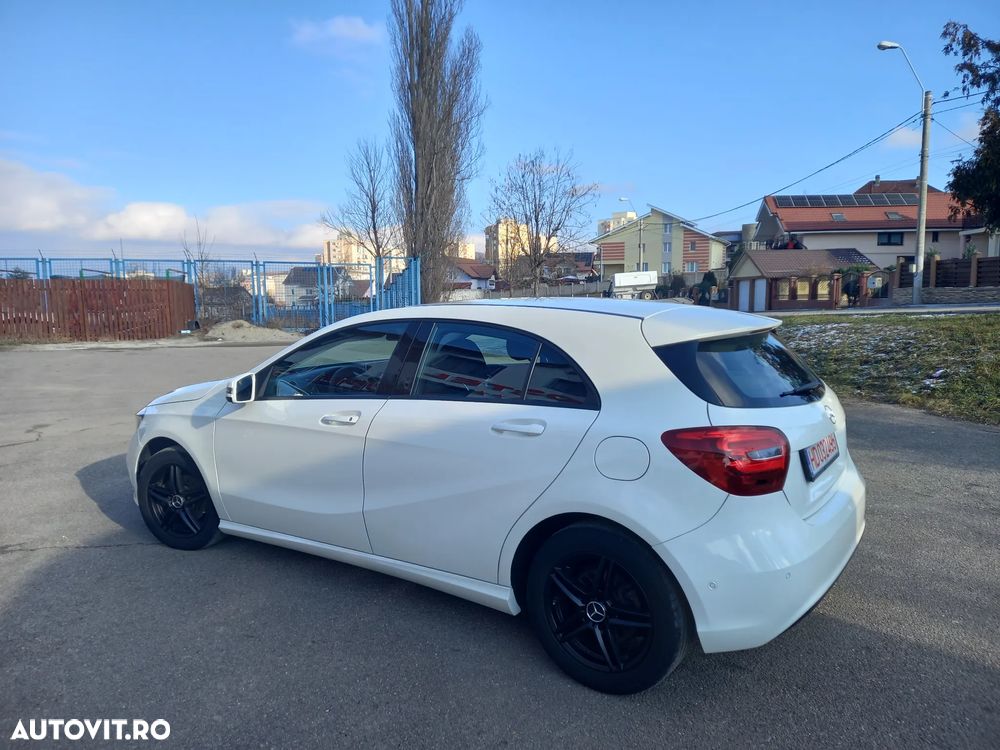 Mercedes-Benz A 180 CDI (BlueEFFICIENCY) - 2