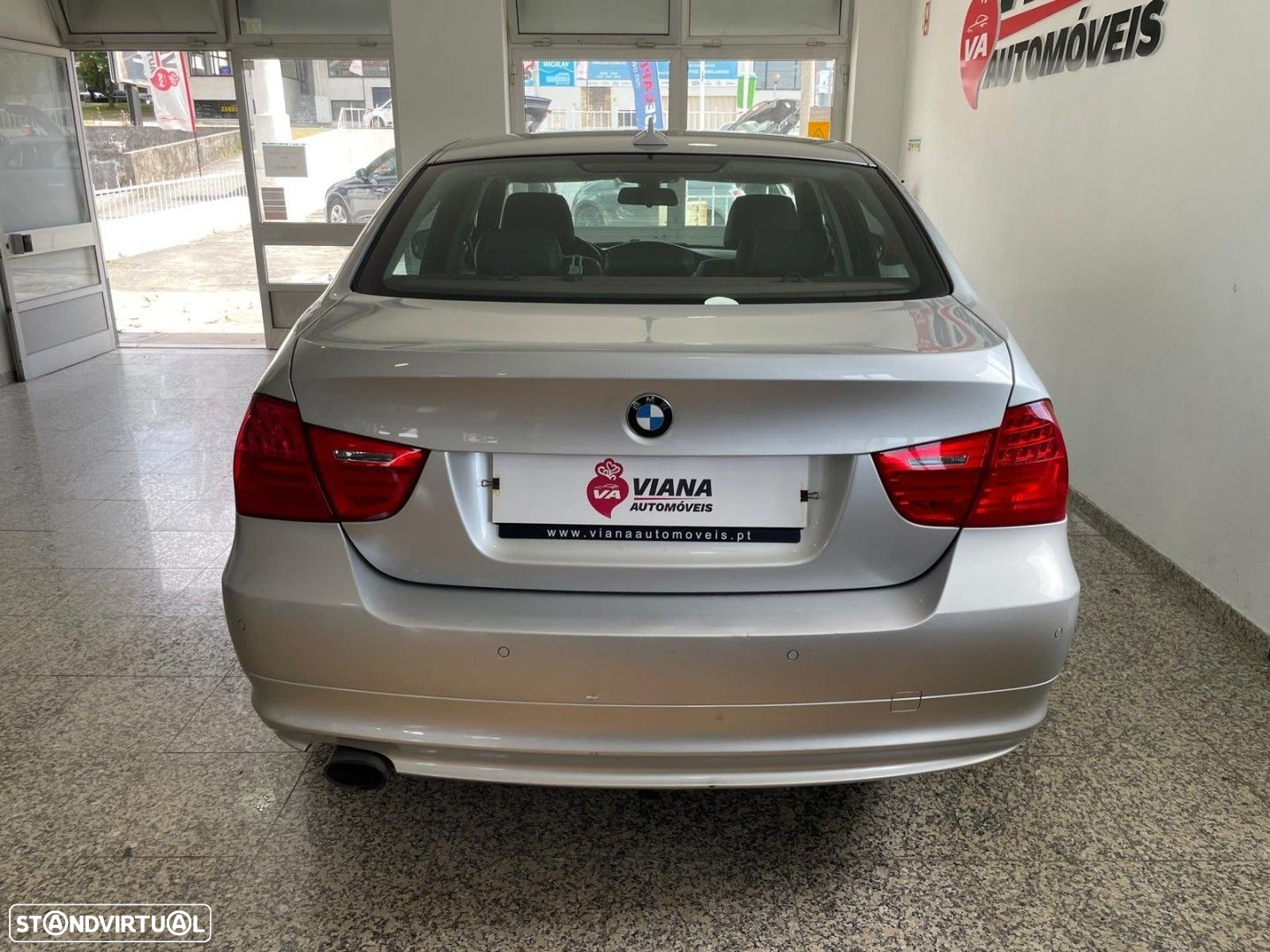 BMW 320 d EfficientDynamics Navigation - 15