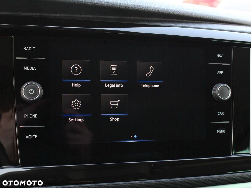 Volkswagen Caravelle - 26