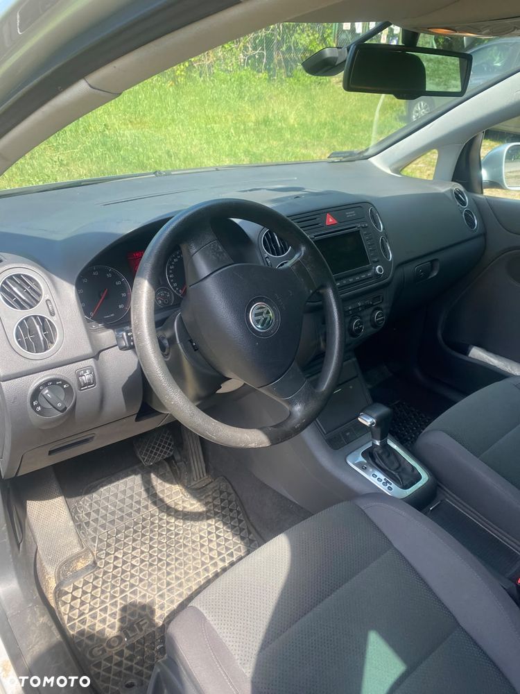 Volkswagen Golf Plus 1.6 FSI Comfortline Tiptr - 7