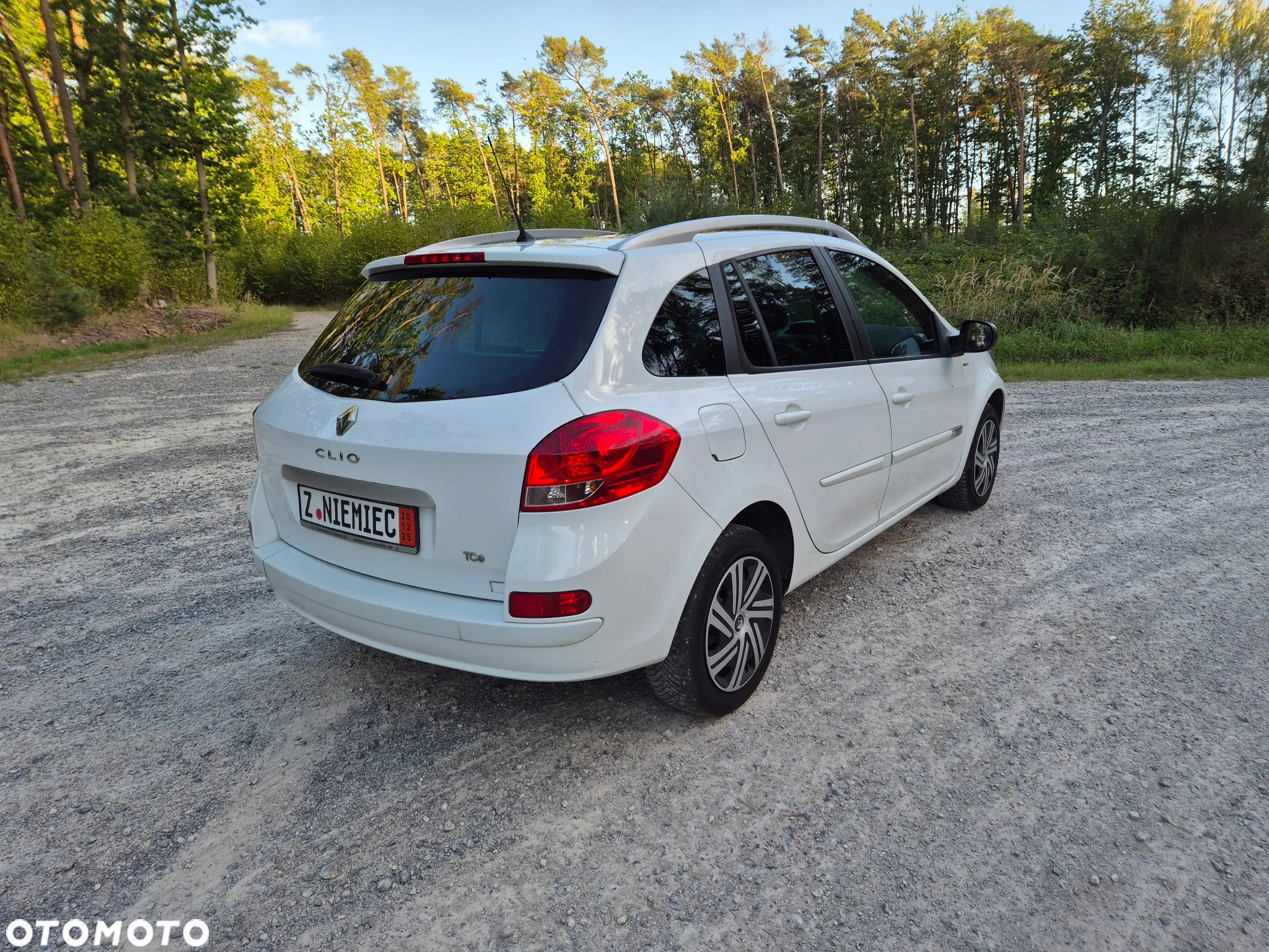 Renault Clio TCe 100 Grandtour nightDay - 9
