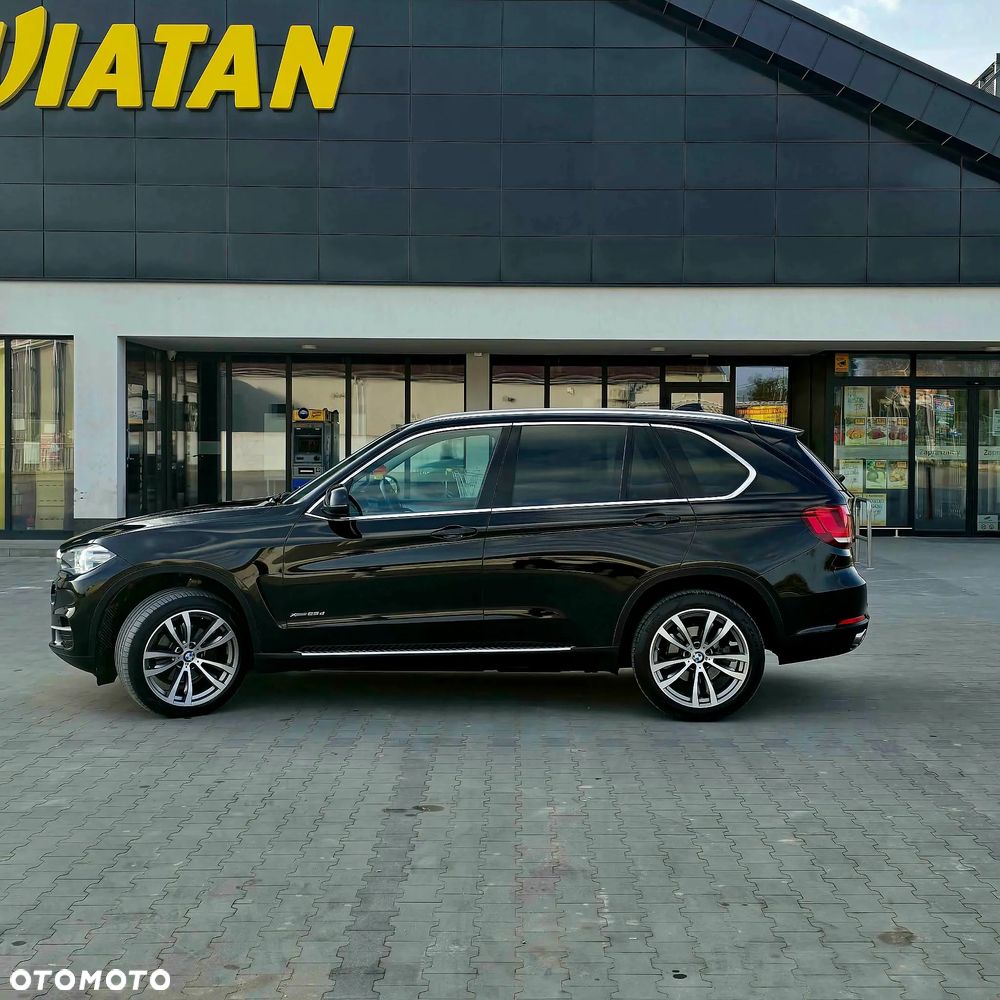 BMW Seria 5 525d Sport - 14