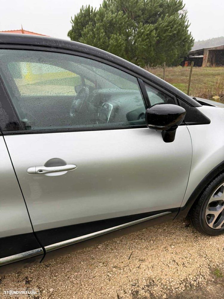 Renault Captur 0.9 TCE Exclusive - 6