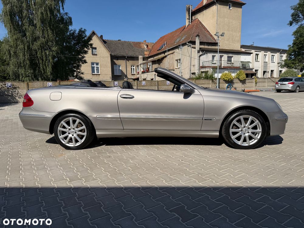 Mercedes-Benz CLK 200 Kompressor Automatik Avantgarde - 2