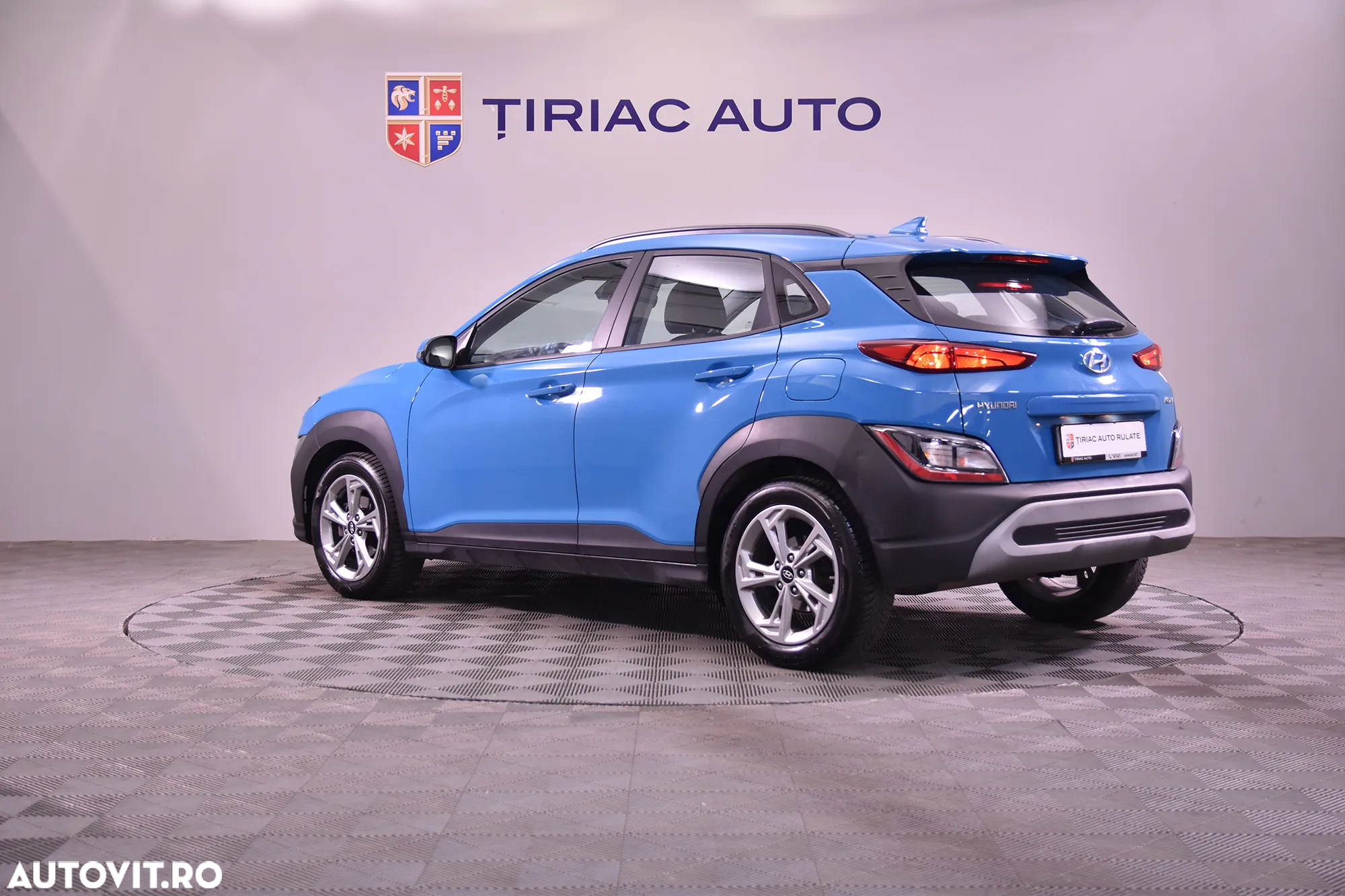 Hyundai KONA - 3