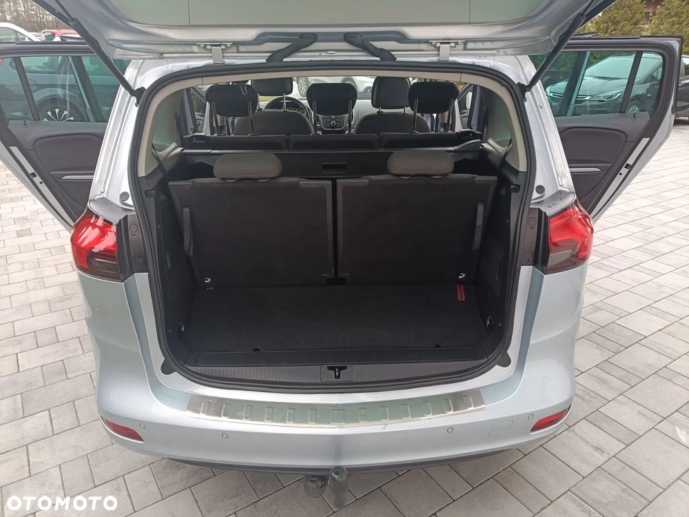 Opel Zafira - 21