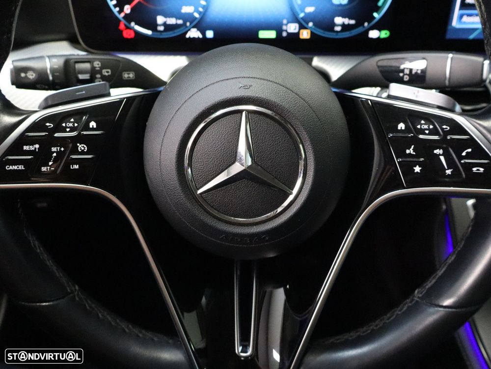 Mercedes-Benz E 300 de Exclusive Line - 23