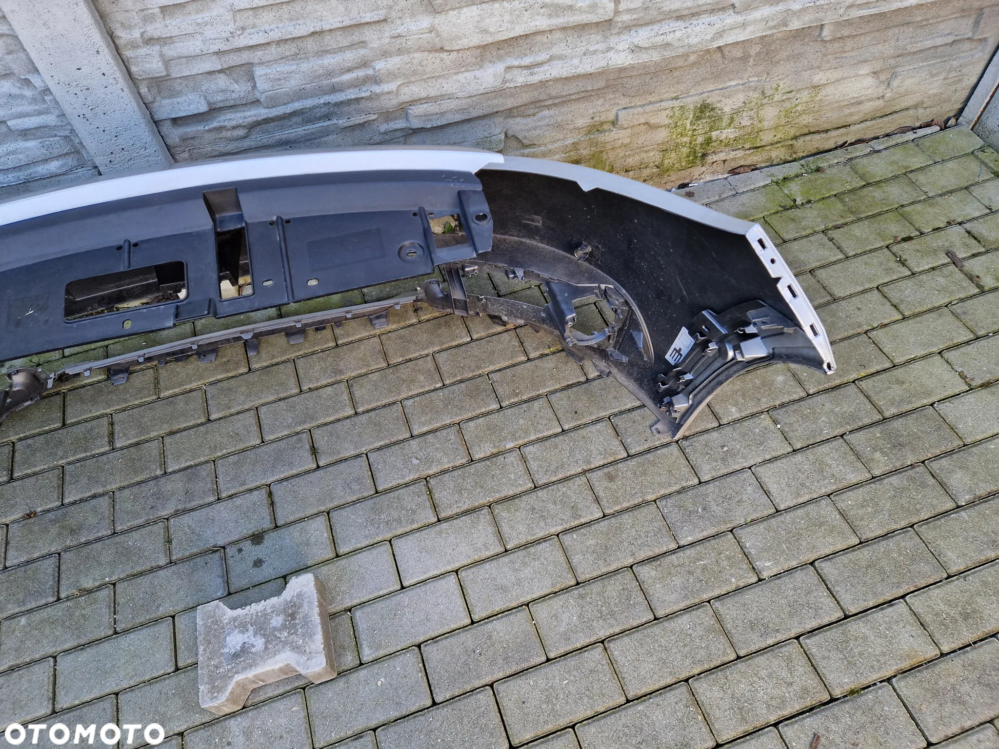 Zderzak Renault Scenic 3 III lift 2013 - - 13