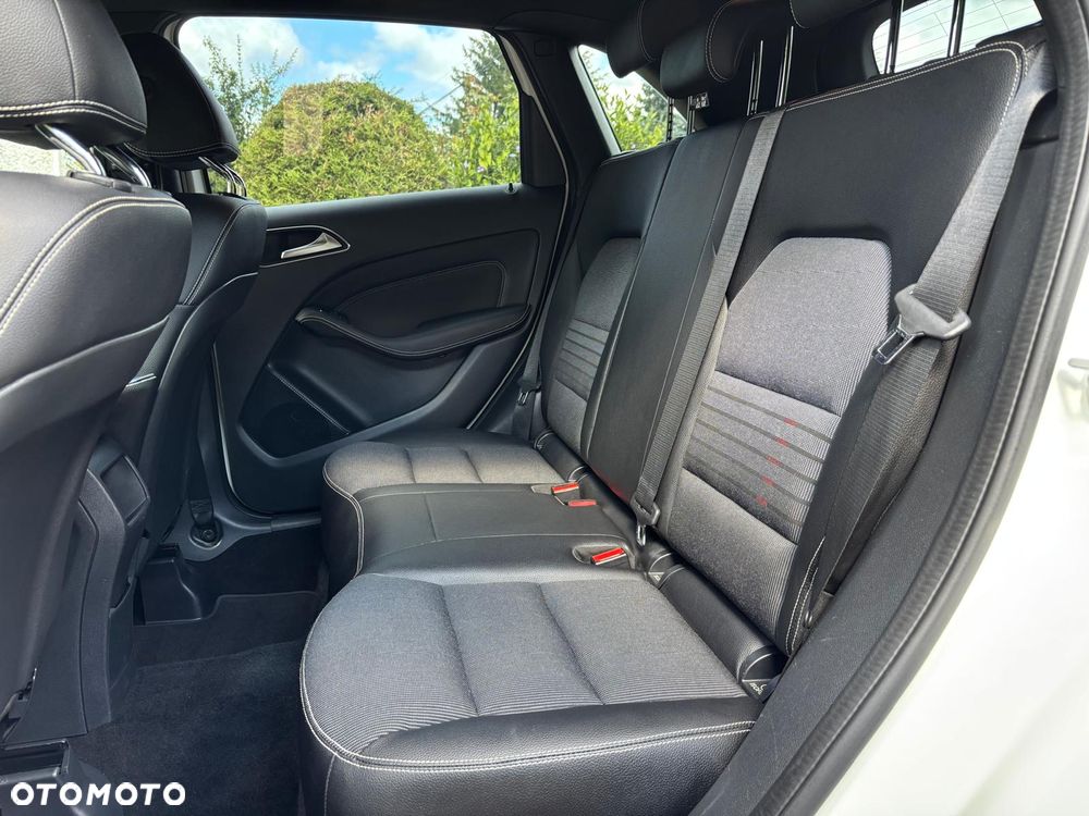 Mercedes-Benz Klasa B 200 BlueEFFICIENCY Edition 1 - 8
