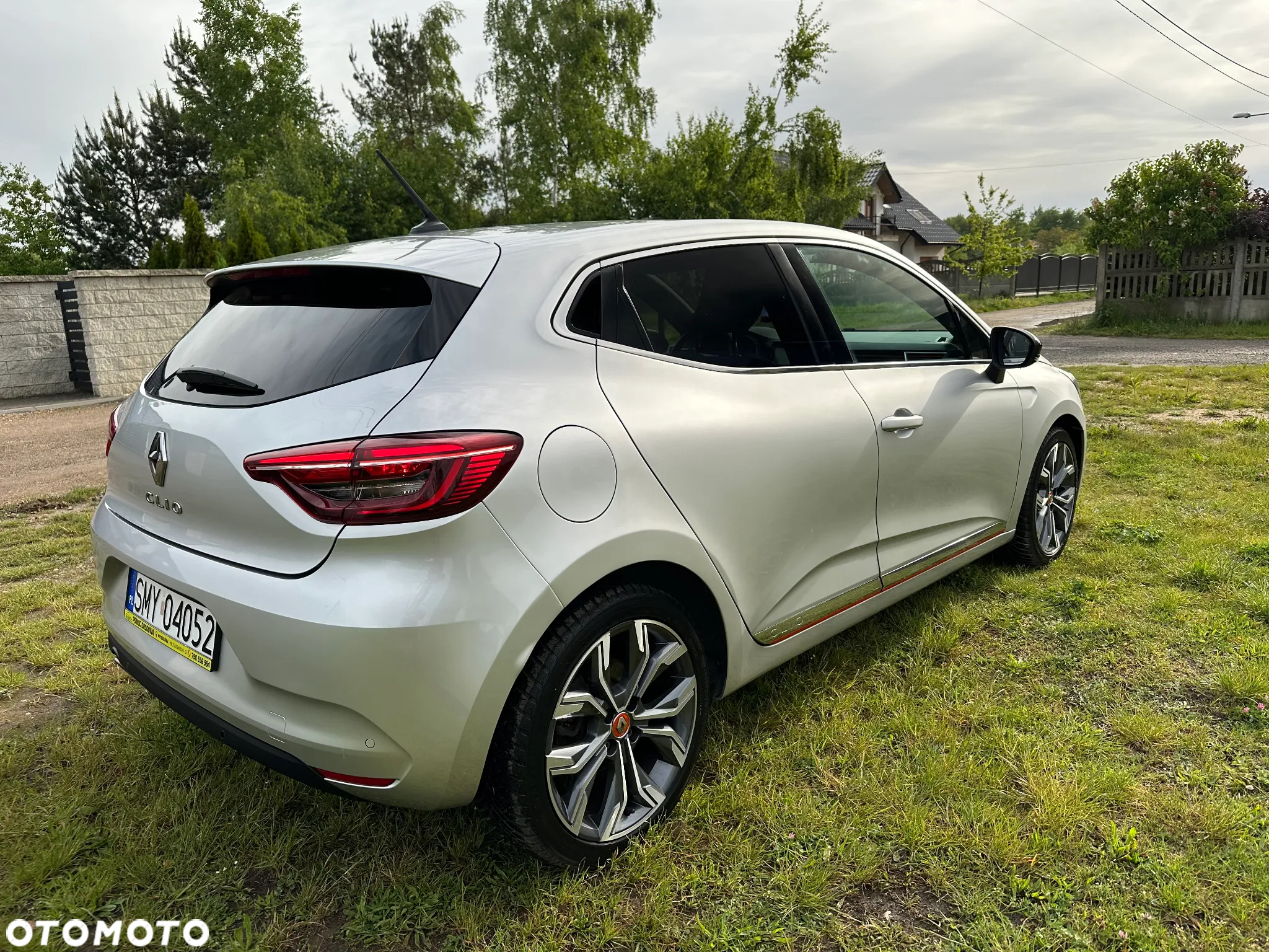 Renault Clio - 6