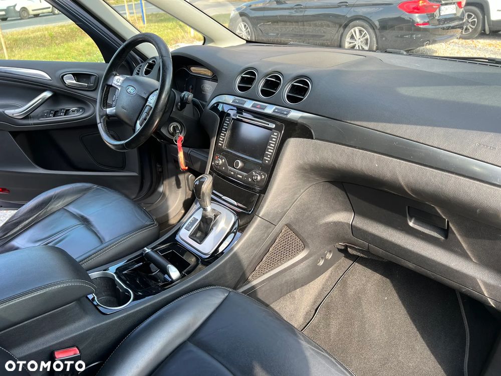 Ford S-Max 2.0 TDCi Titanium - 19