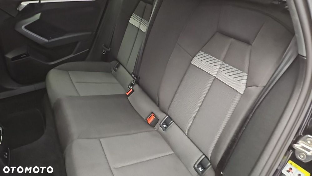 Audi A3 Sportback 35 TFSI mHEV S tronic - 23