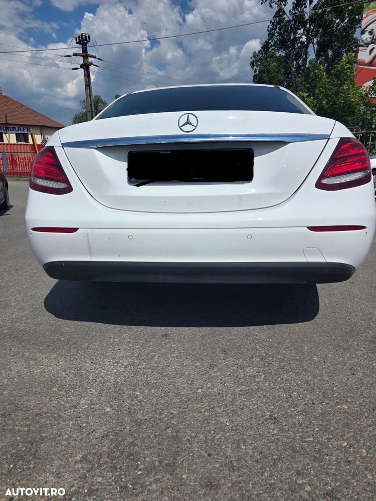 Mercedes-Benz E - 2