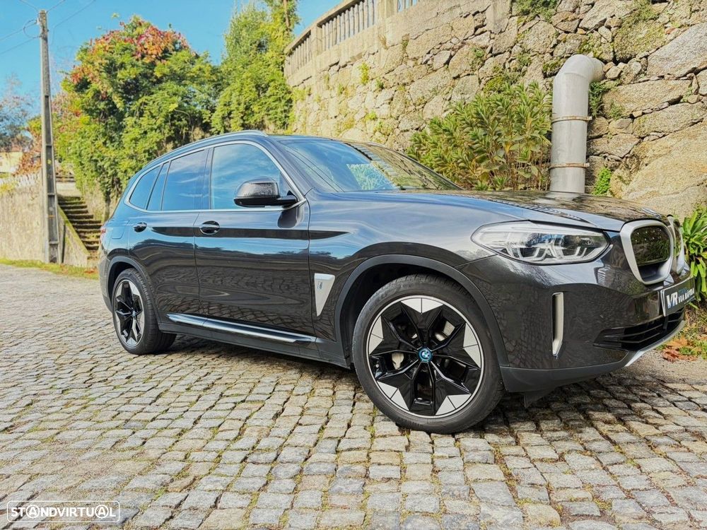 BMW iX3 Impressive - 24