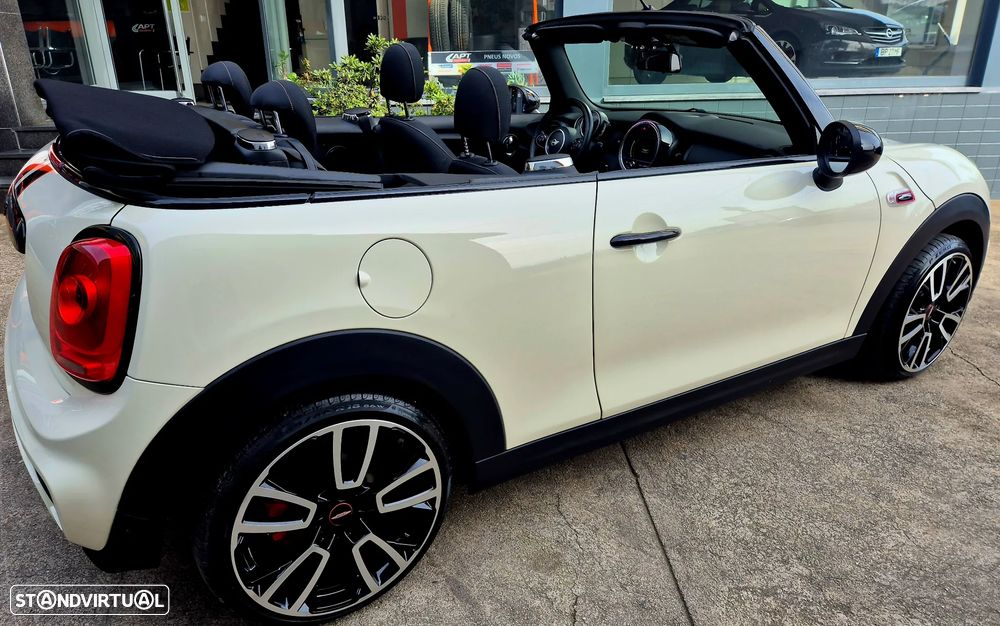 MINI Cabrio One JCW - 10