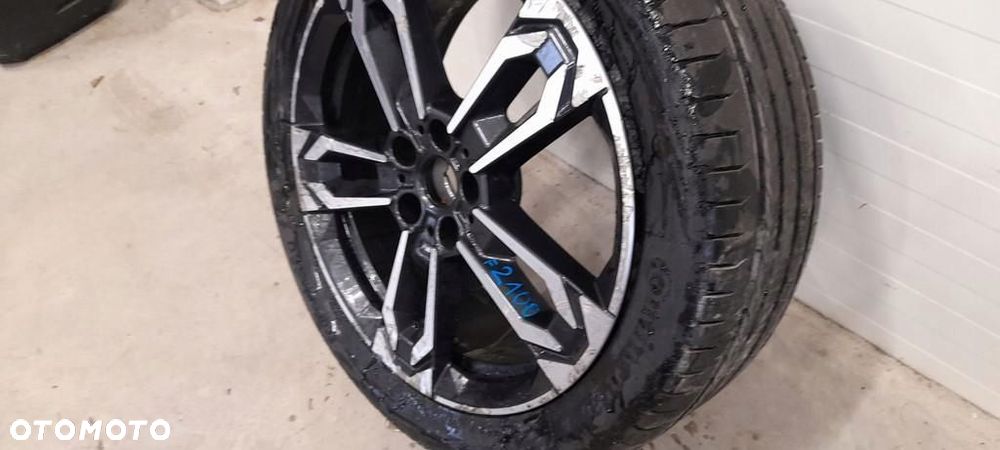 FELGA ALUMINIOWA BMW X1 U11 8J 19" ET46 5112 - 2