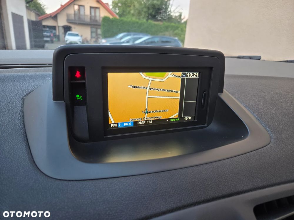 Renault Megane 1.6 16V Color Edition - 6
