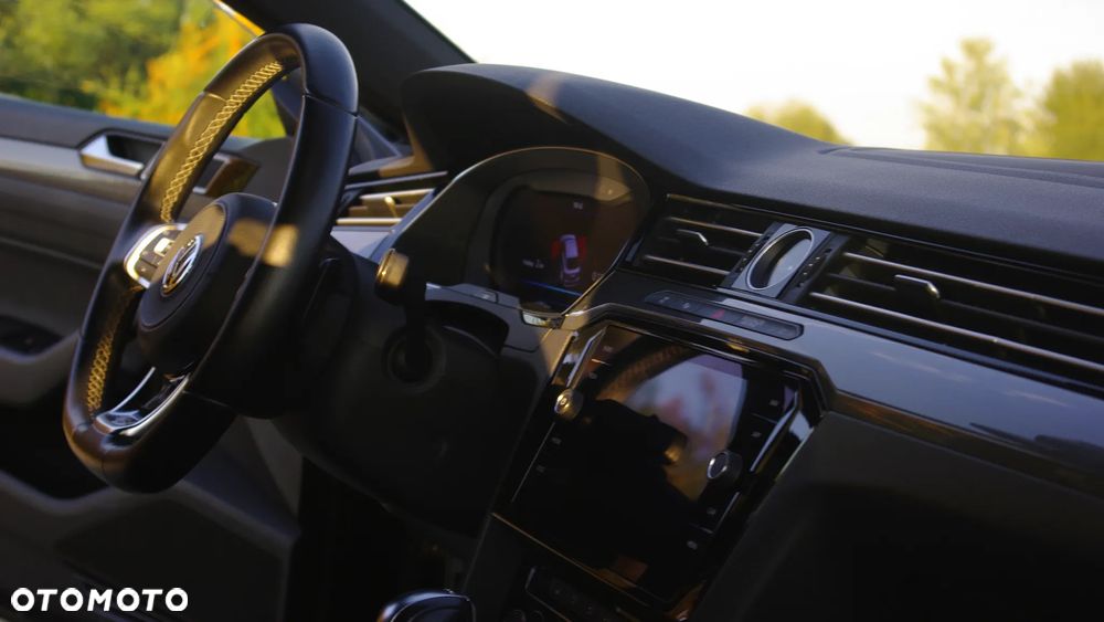 Volkswagen Arteon 2.0 TSI R-Line DSG - 18