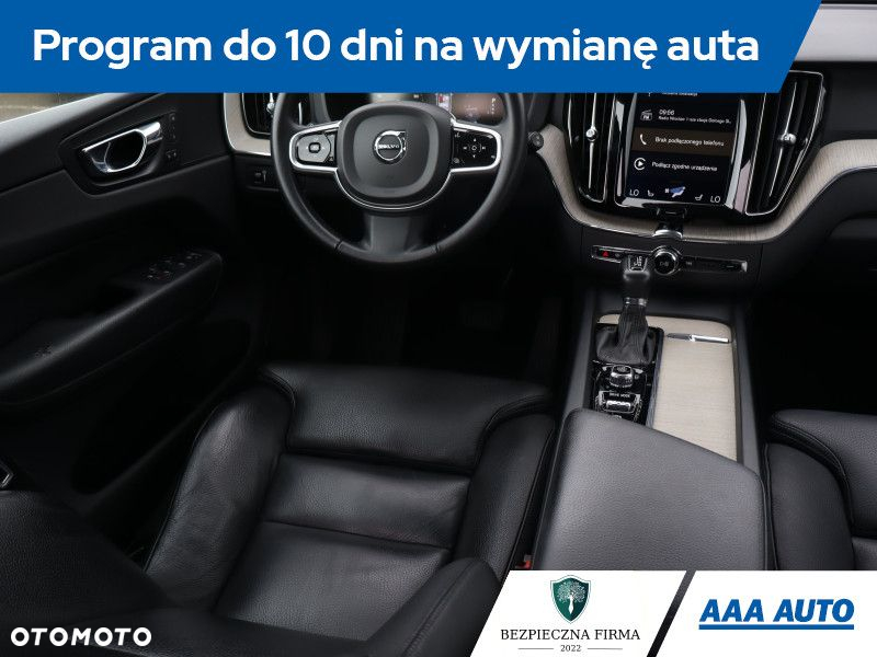 Volvo XC 60 - 8