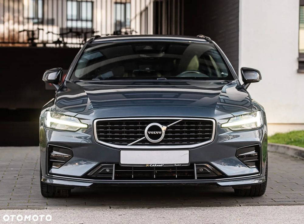 Volvo V60 T5 Geartronic R-Design - 4