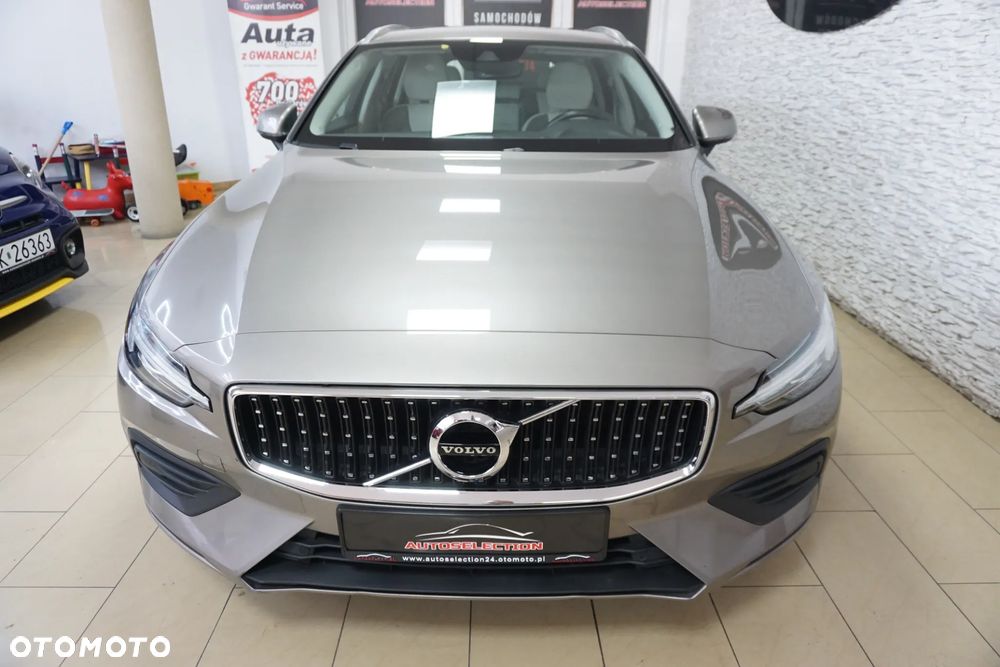 Volvo V60 D3 AWD Geartronic Momentum - 2