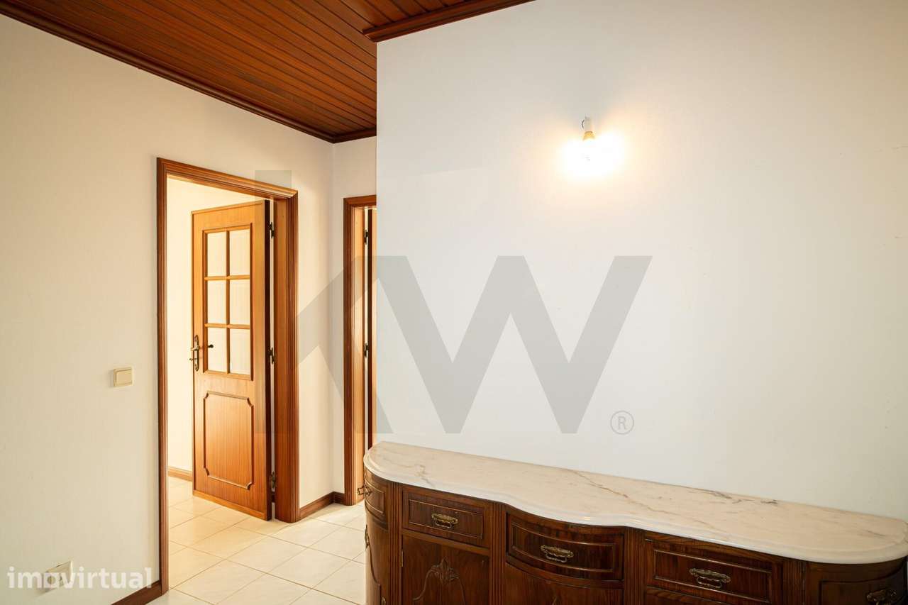 Apartamento T3 com Suite e Garagem para 2 Carros – Centro de Estarreja - Grande imagem: 3/19